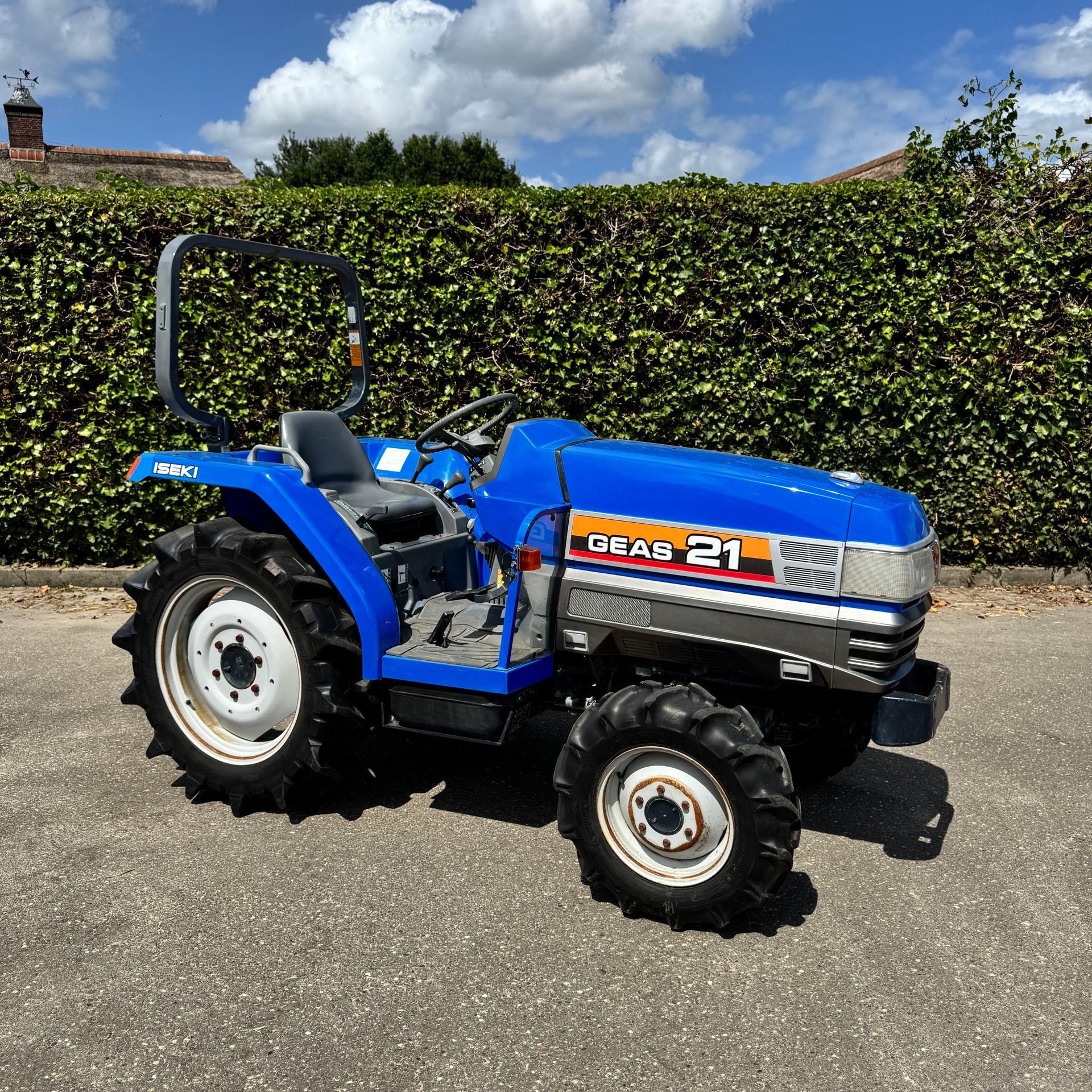 iseki tractor
