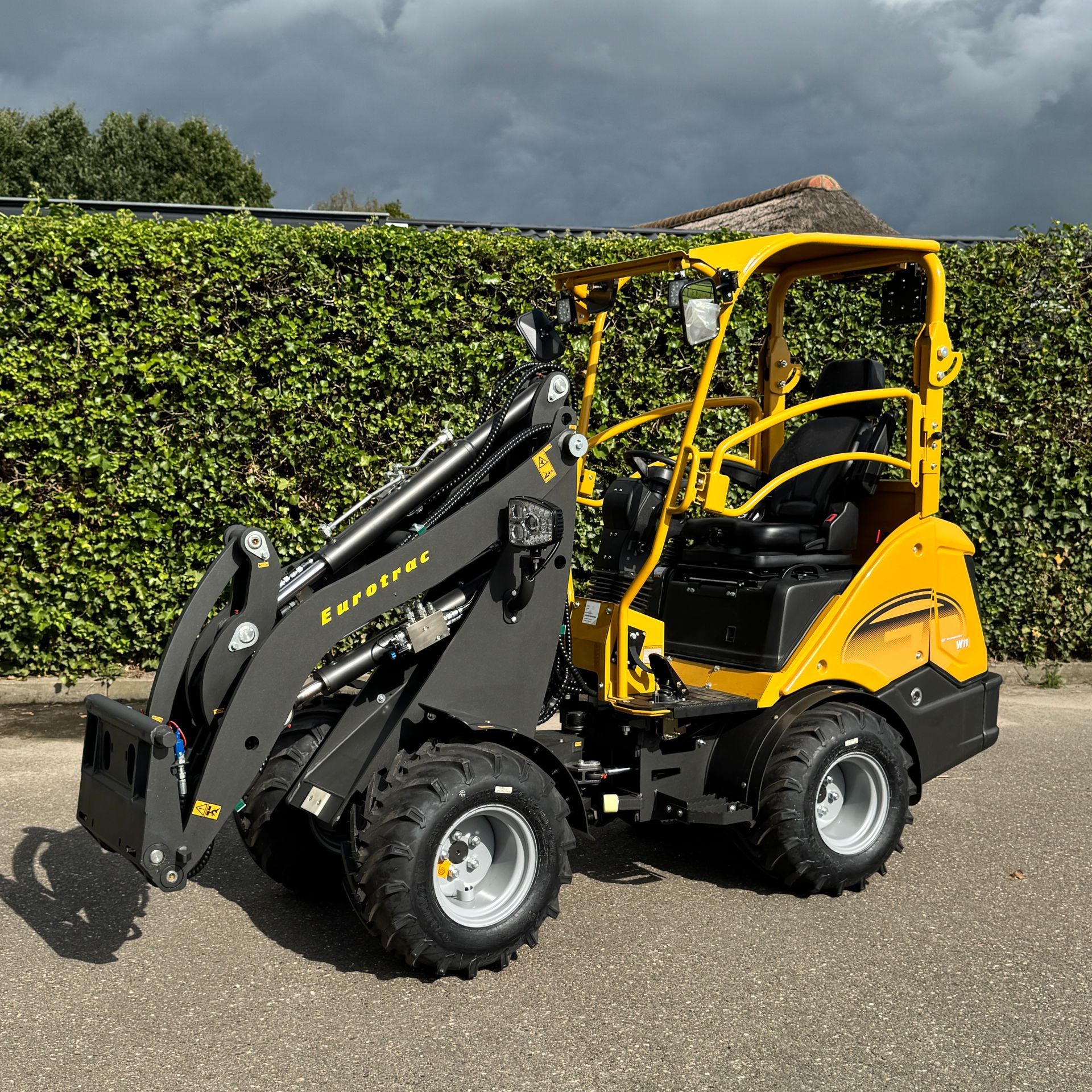 EUROTRAC 