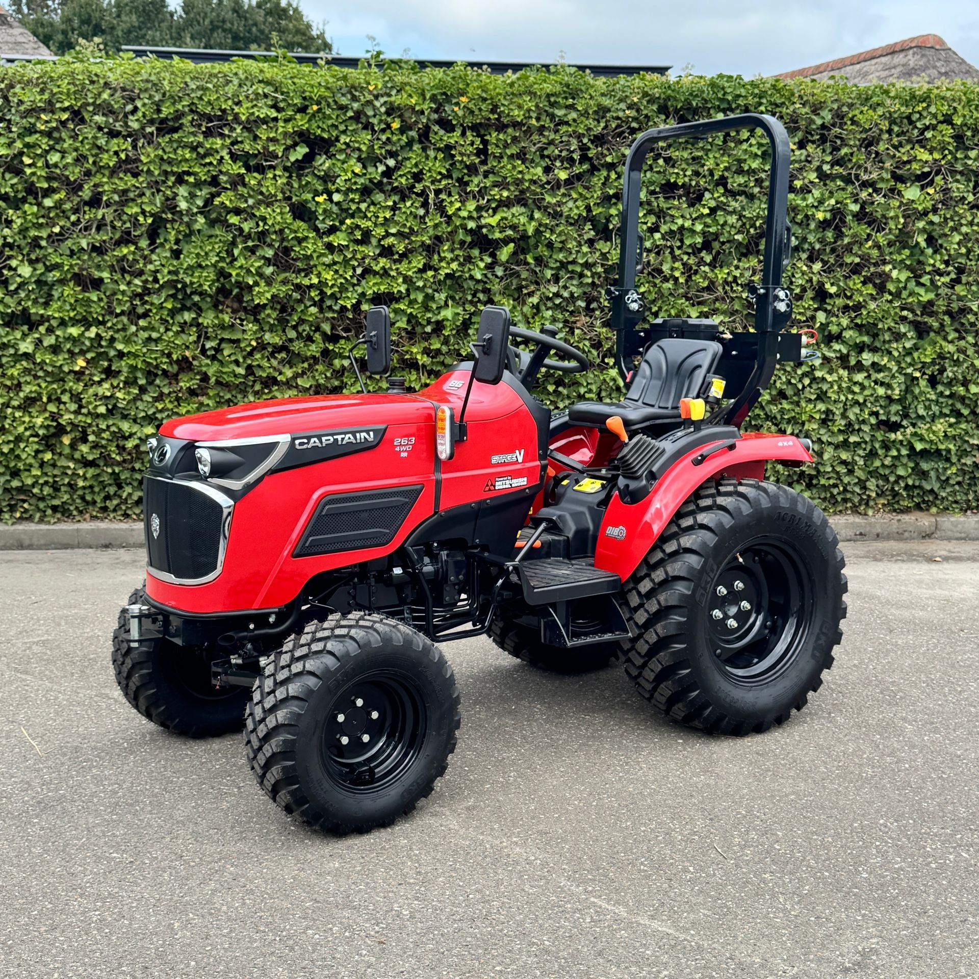 Captain tractor