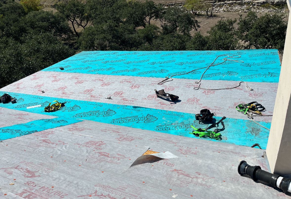Metal Roof Replacement - Canyon Lake, Texas - Viking Roofing