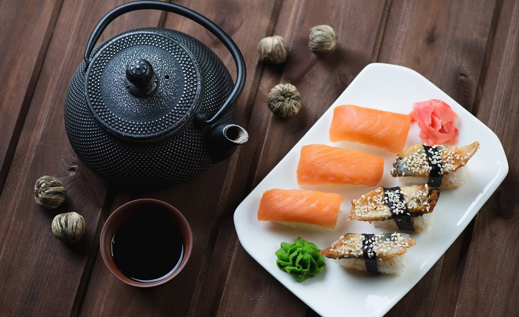 sushi on plate