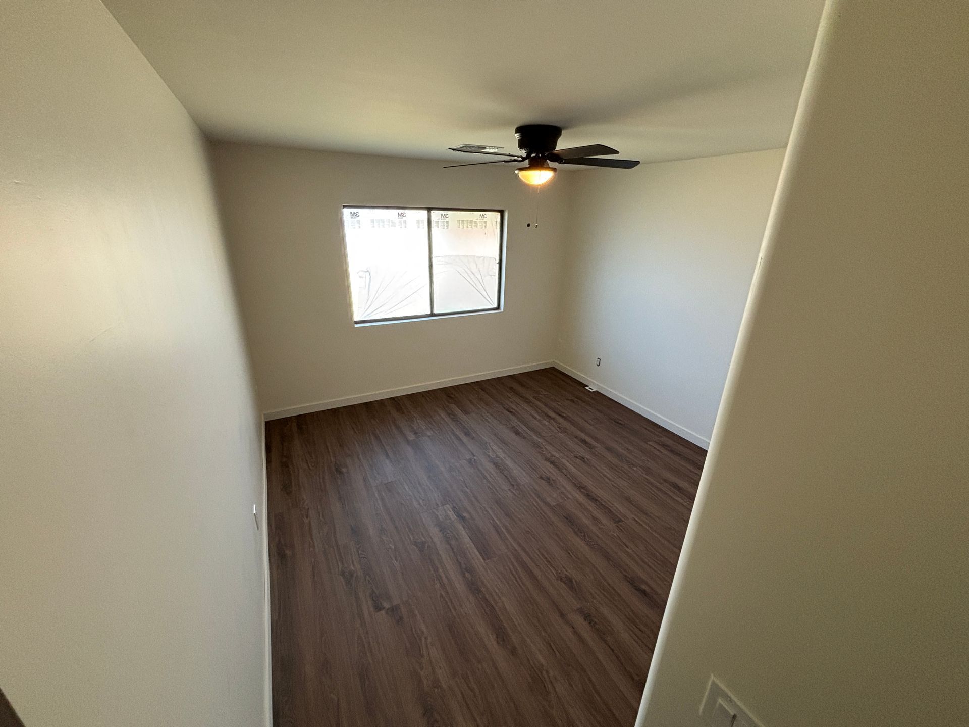 10839-n-59th-avenue-glendale-az-85304-after-bedroom 

