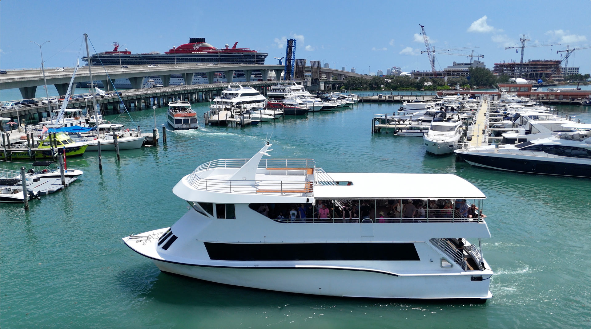 Miami Celebrity Boat tours in Bayside