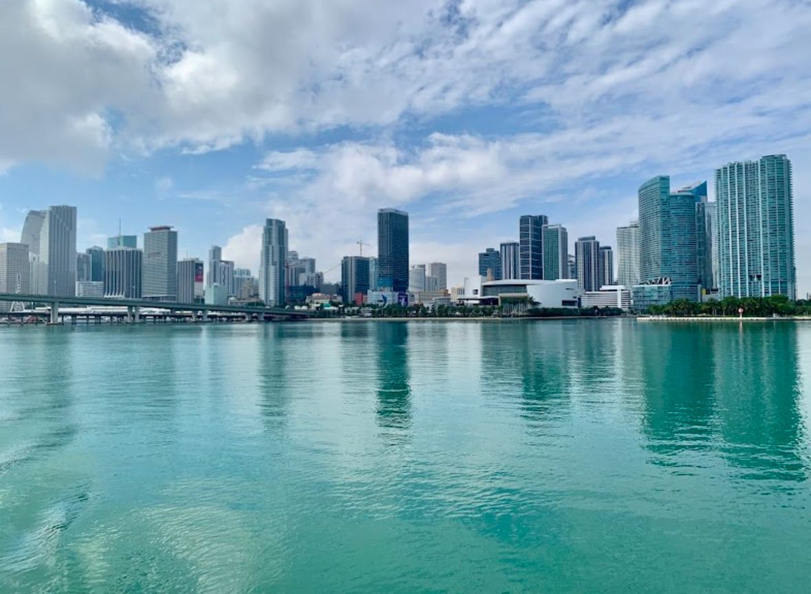 Sightseeing Miami Harbor boat tour with the skyline view in the background
