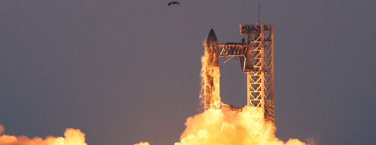 SpaceX in merger talks with other Musk companies ahead of IPO