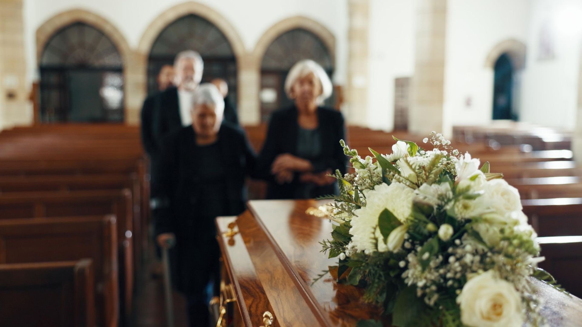 How long do people usually wait before holding a funeral? Is there a time limit?