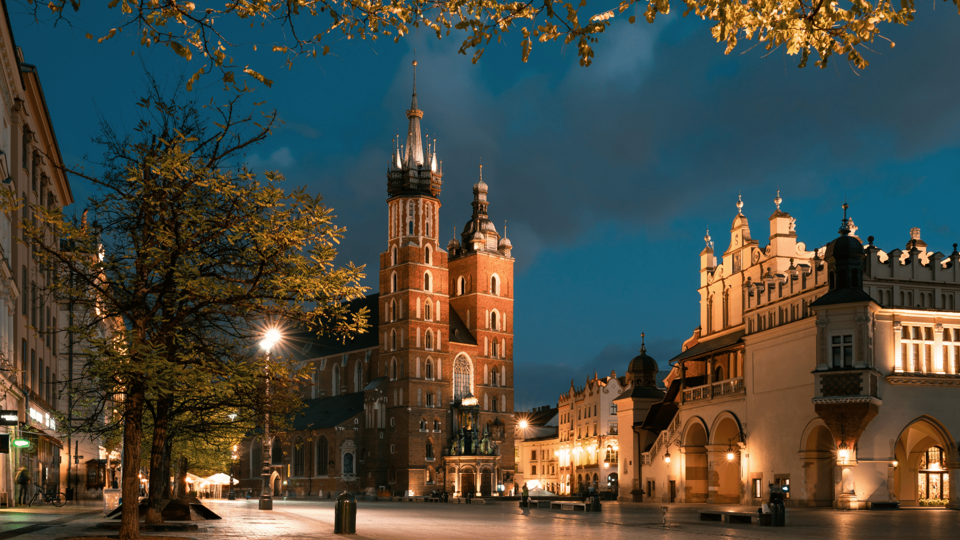 St. Mary’s Basilica in Kraków glowing with festive night lights
