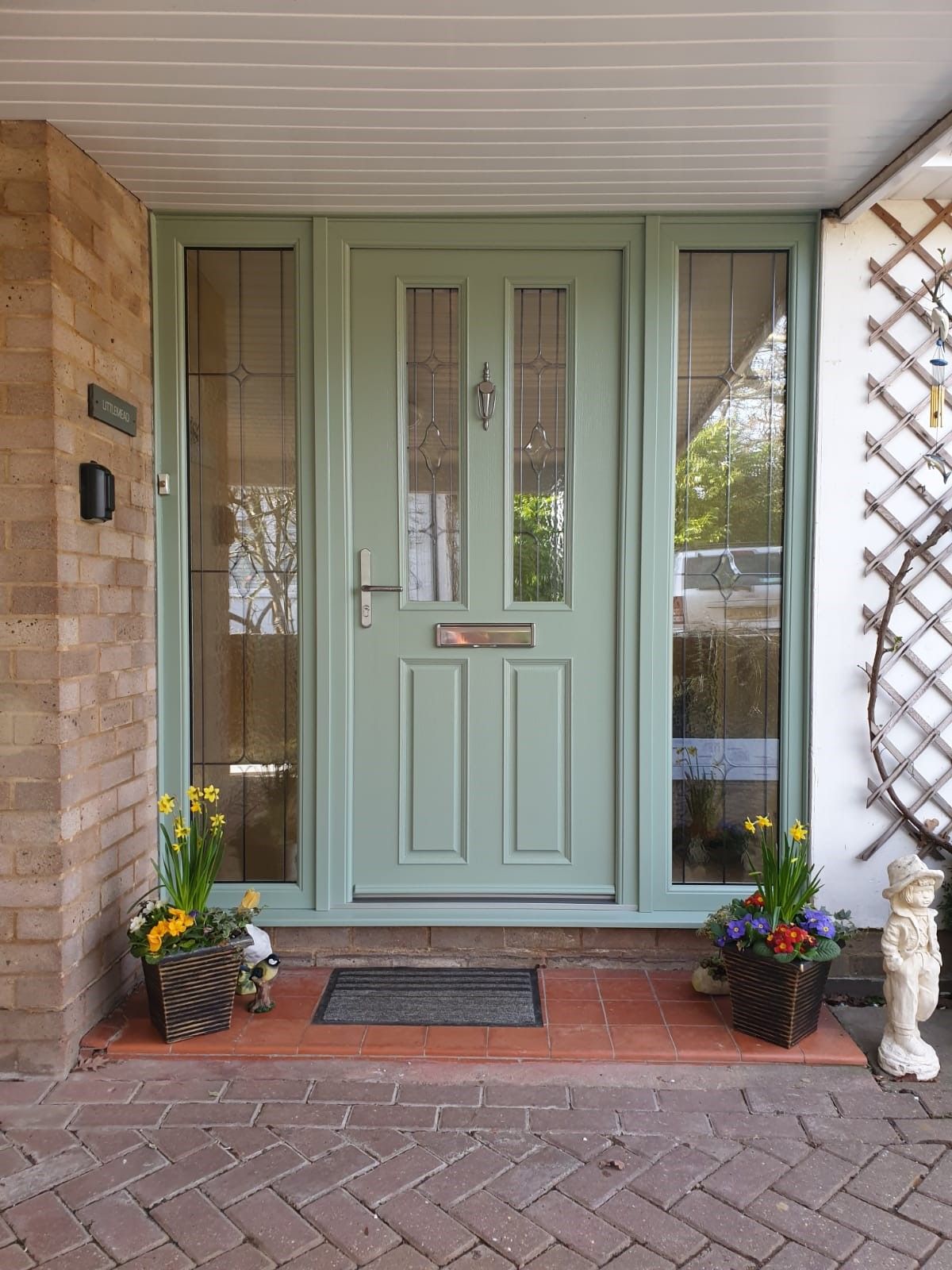 chartwell green door
