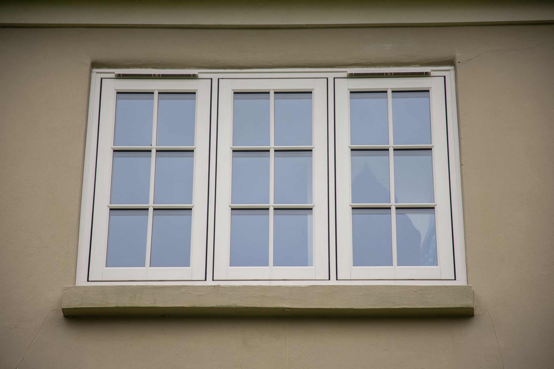 residence 9 windows