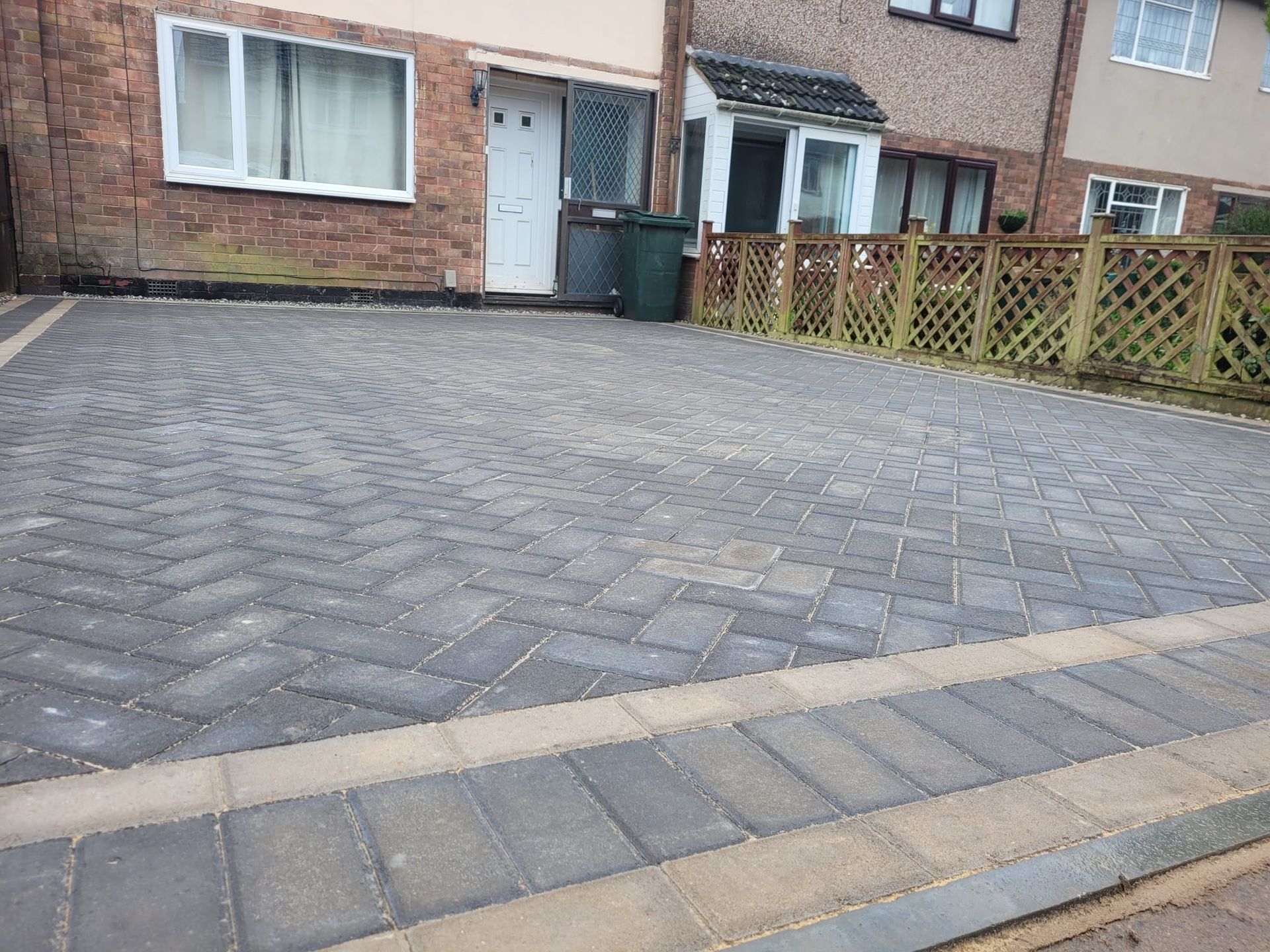 DNA Landscapes block paving driveway Coventry