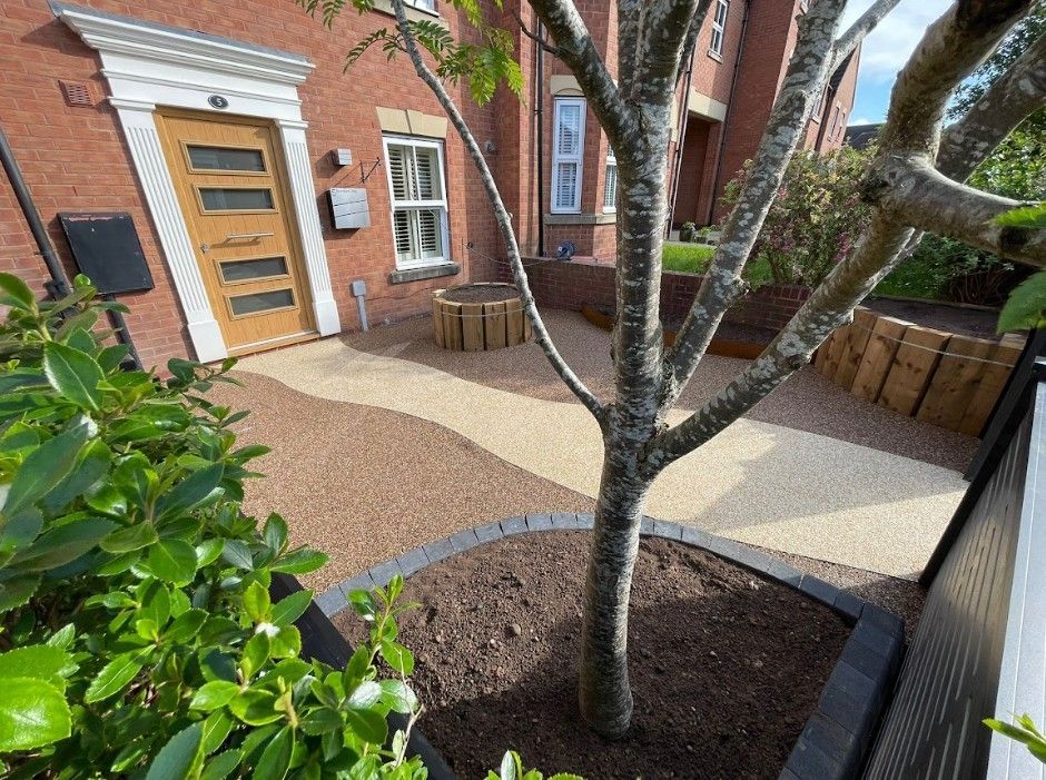 Hard landscaping project in Warwick from a neighbour's perspective