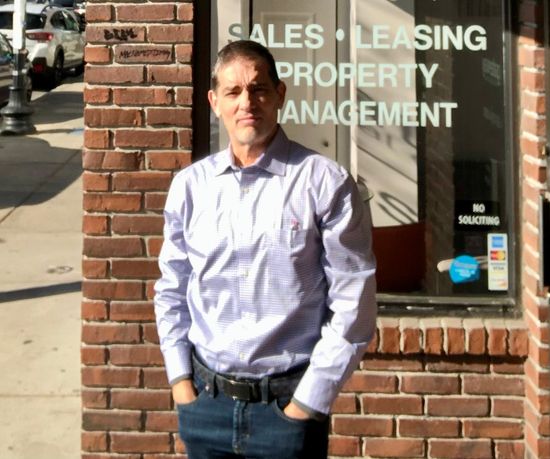 REALTOR
Sterling Delano