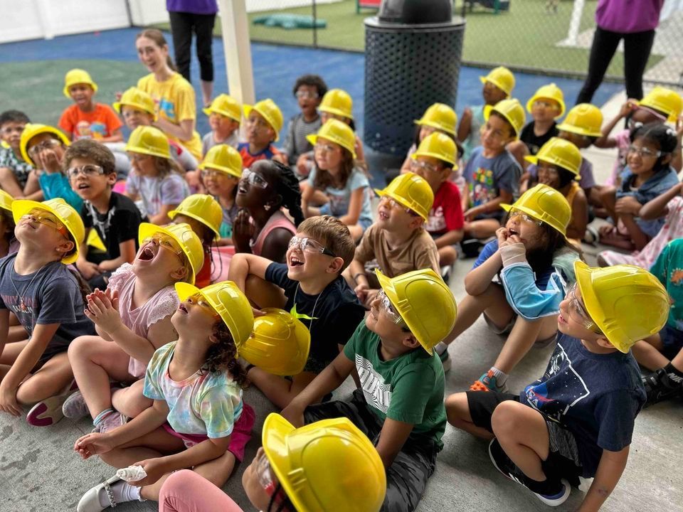 kids in awe at science show
