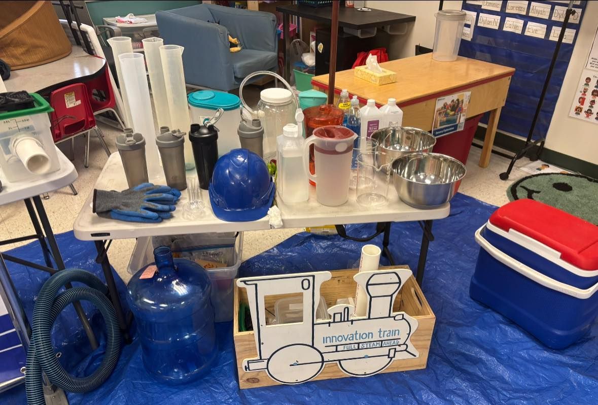 innovation train traveling science hands-on schow
