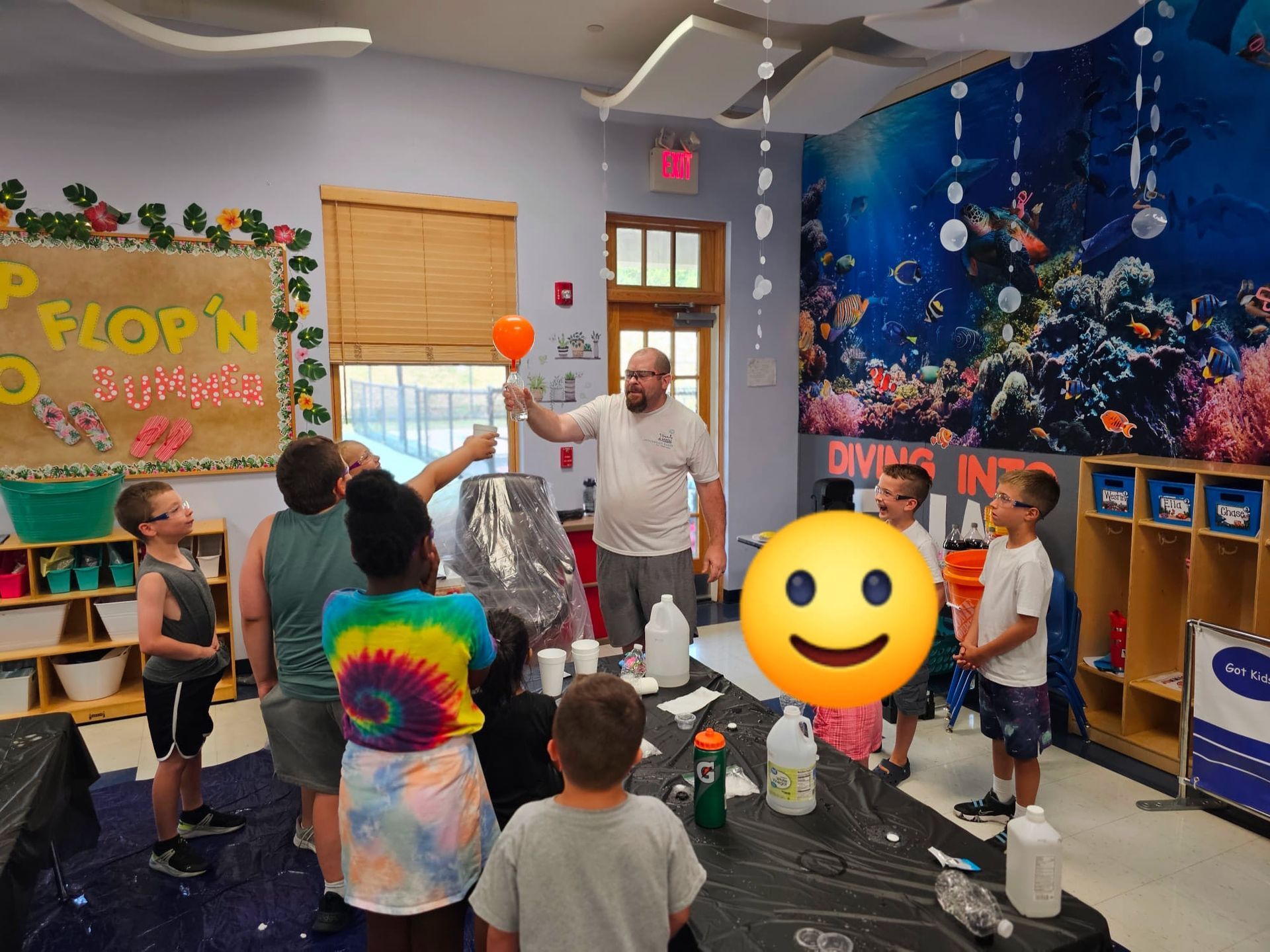 summer indoor science show