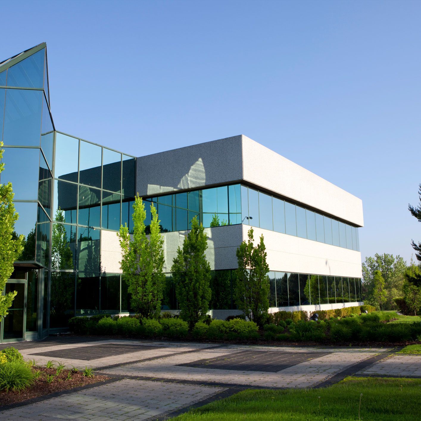 Office Building Landscaping | Guelph, ON | Nu Image Office Building Landscaping | Guelph, ON | Nu Image