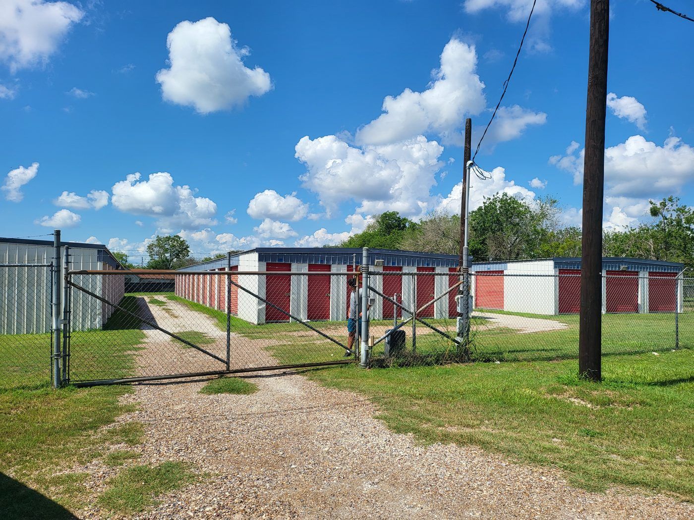 refugio-tx-self-storage-rv-boat-gate
