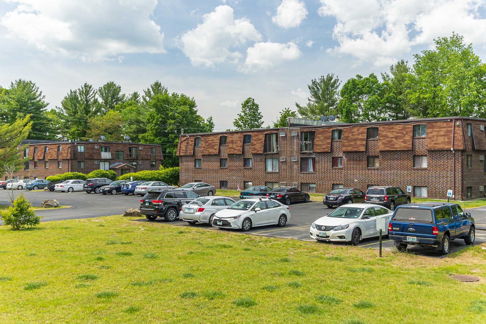 Burns Hill Apartments, Hudson Dube Investment Properties, LLC