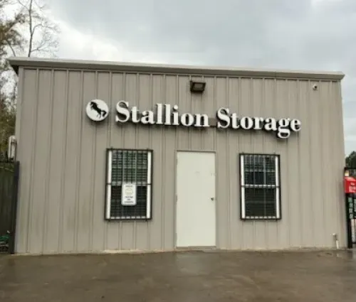 Stallion Storage office building exterior
