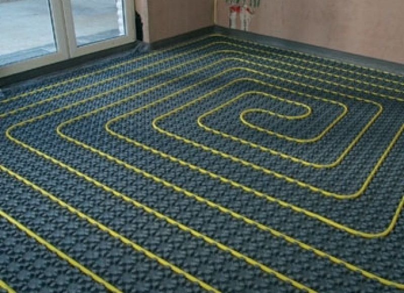 Local underfloor heating installation