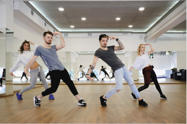 ballet posing