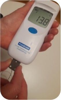 inserting a type t pin plug into a thermometer inserting a type t pin probe into a temperature thermometer