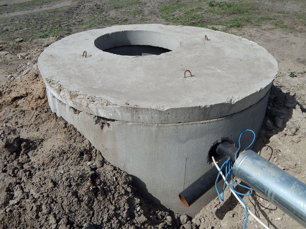 Artesian well head Artesian well head