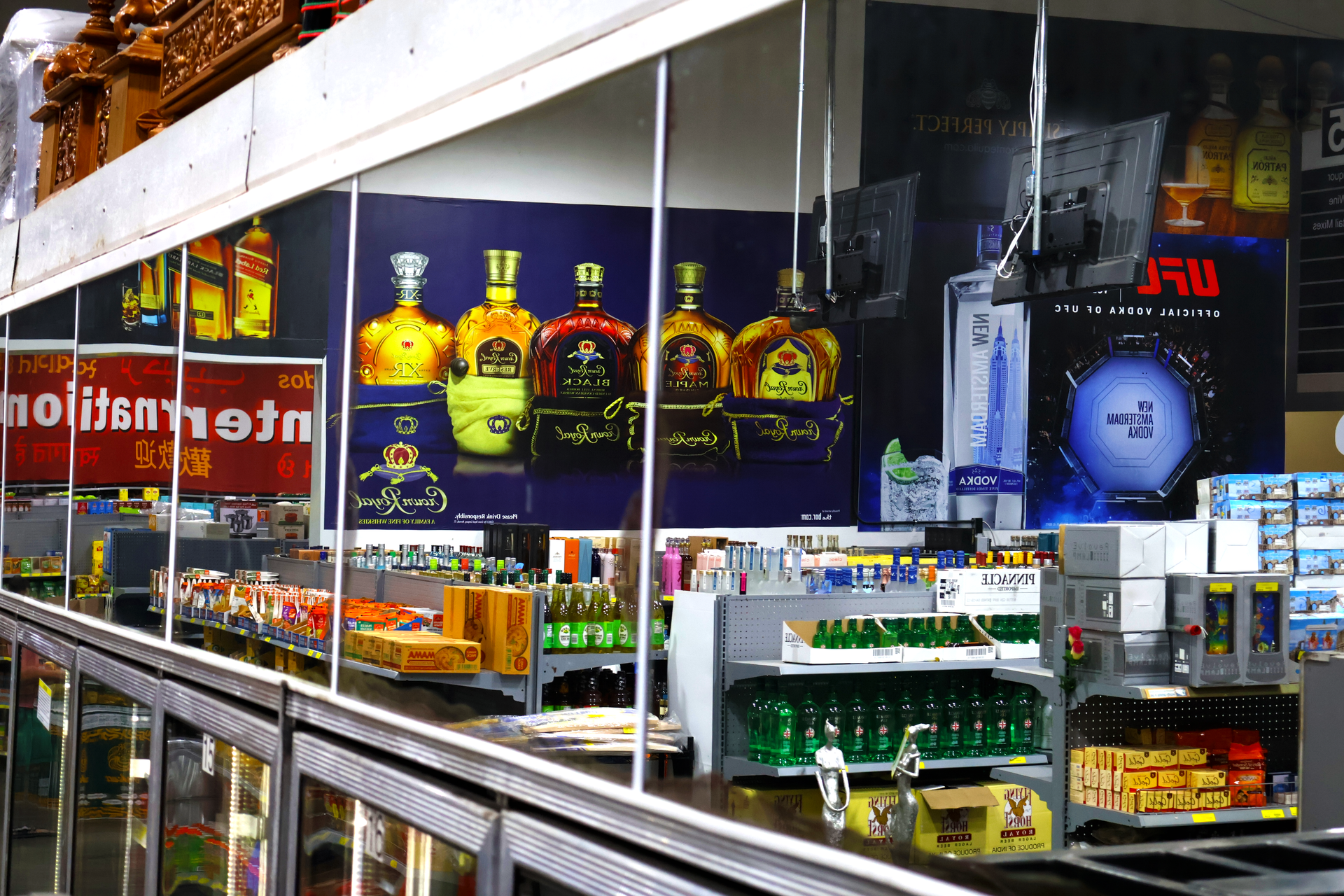 shop interior 7