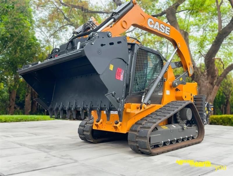 Case TV620 4-in-1 Pro Series bucket