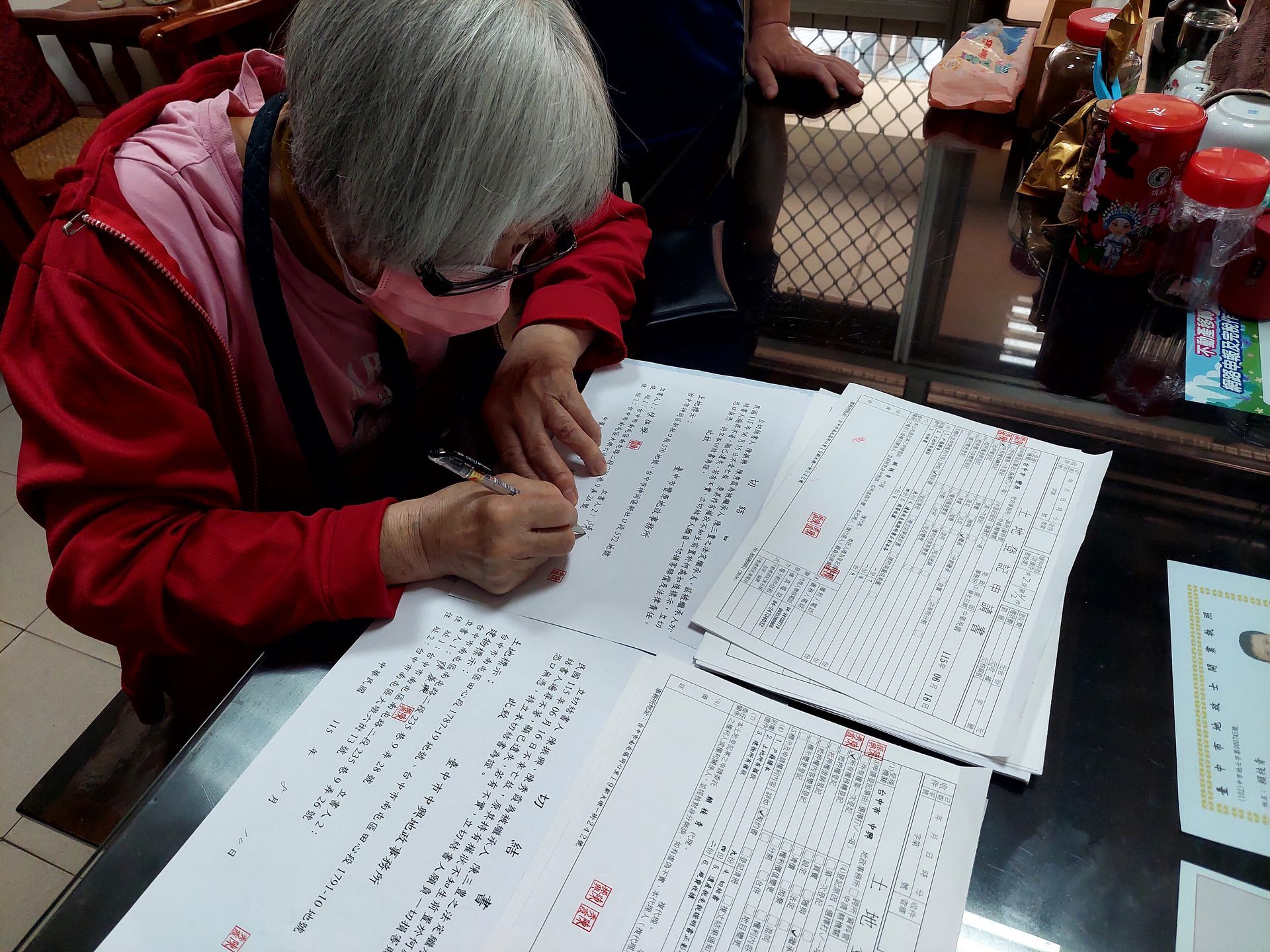 賴枝青地政士協助處理房地共有事宜