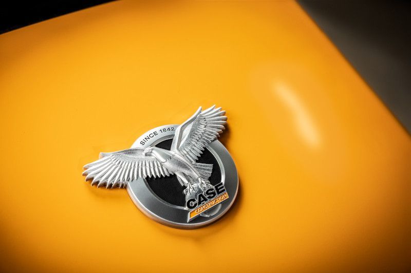 CASE Construction Equipment Since 1842