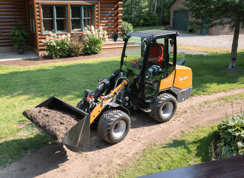 CASE small articulated loader