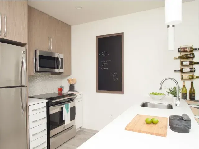 Kitchen at Trac75.