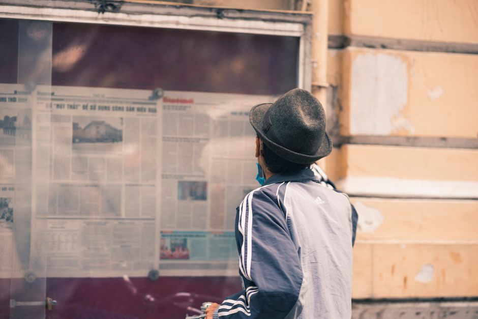 The Five-Second Test: What a New Visitor Decides Before They Read a Word