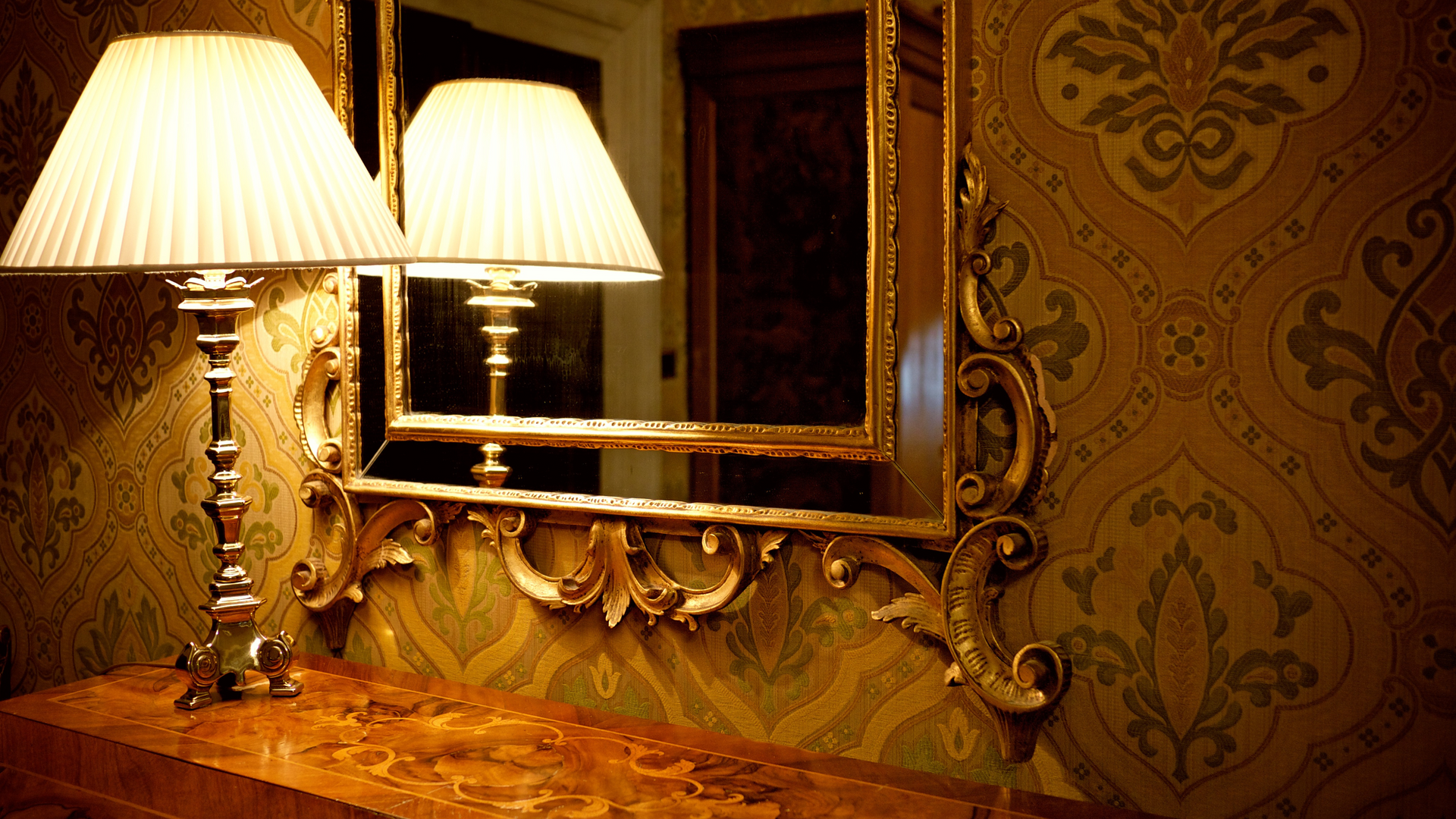 Wallpaper Installation