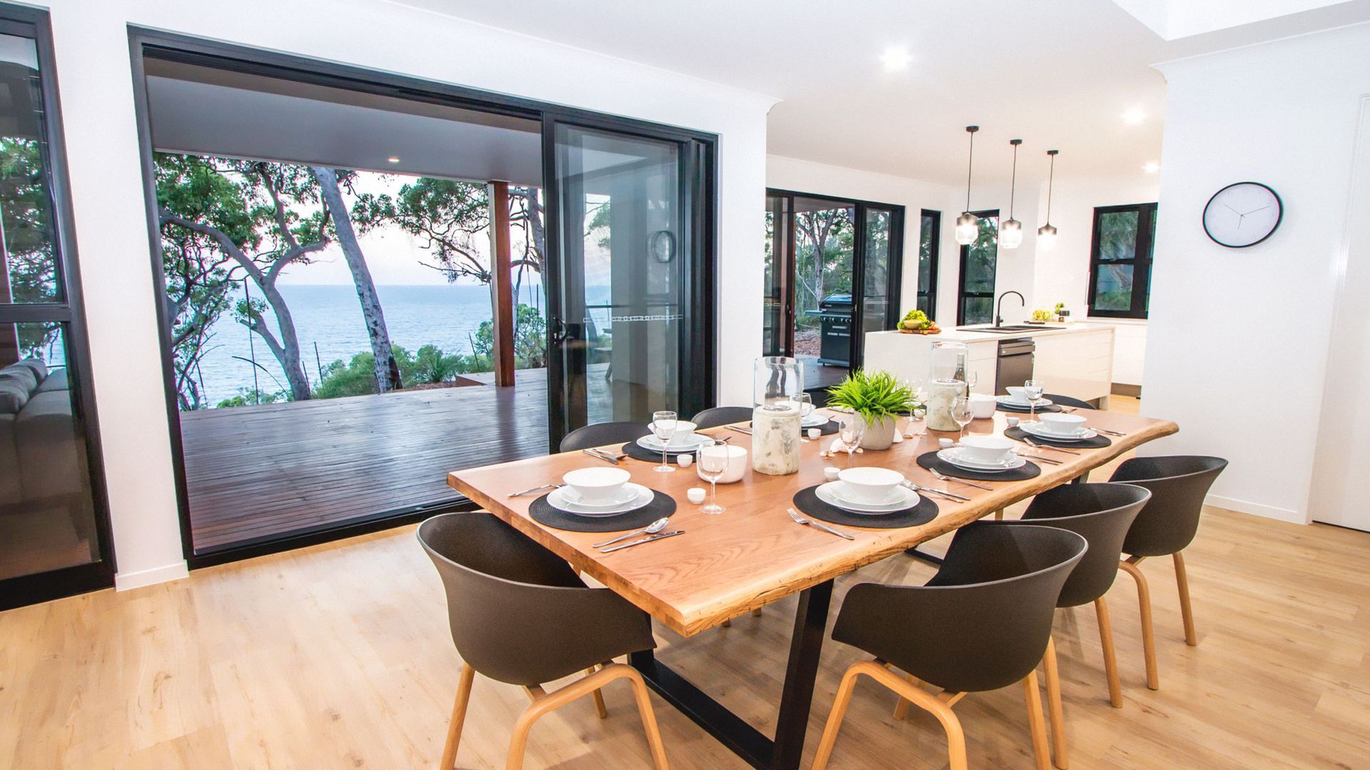 Dining Room With Glass Screens — K & J Glass in Warrell Creek, NSW