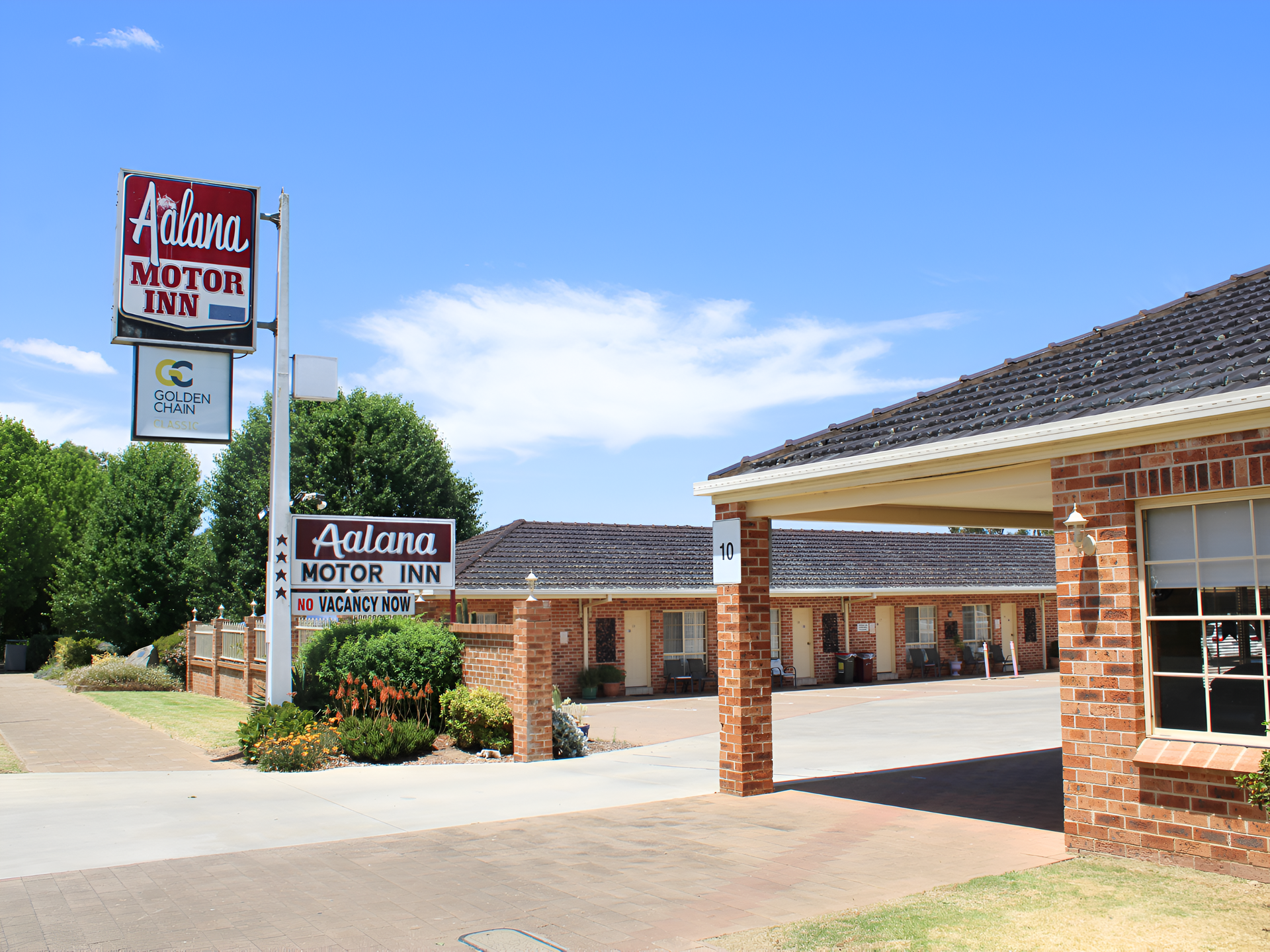 Aalana Motor Inn in Cowra, Australia