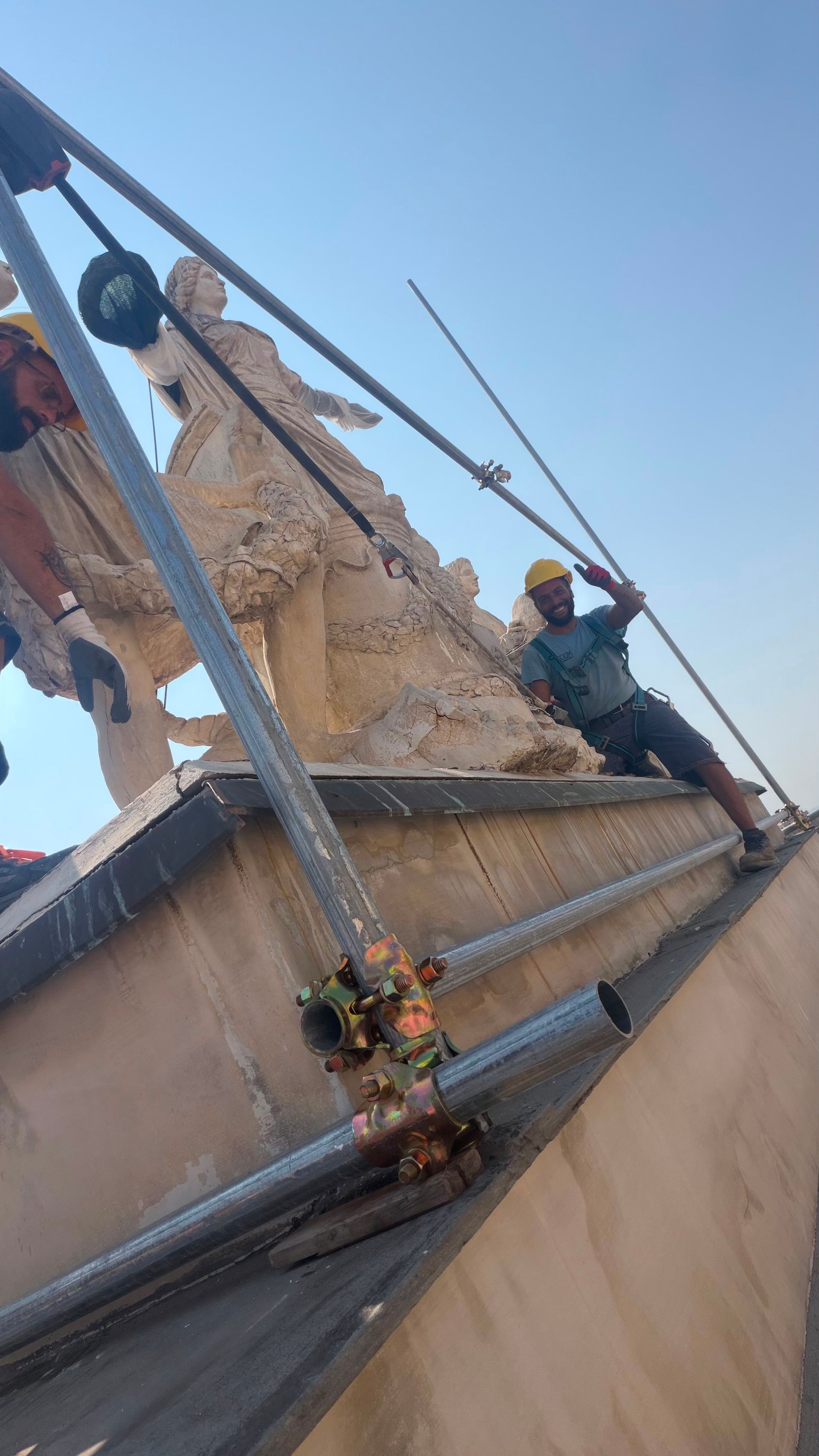MOCCIA PONTEGGI -CANTIERE TEATRO SAN CARLO NAPOLI