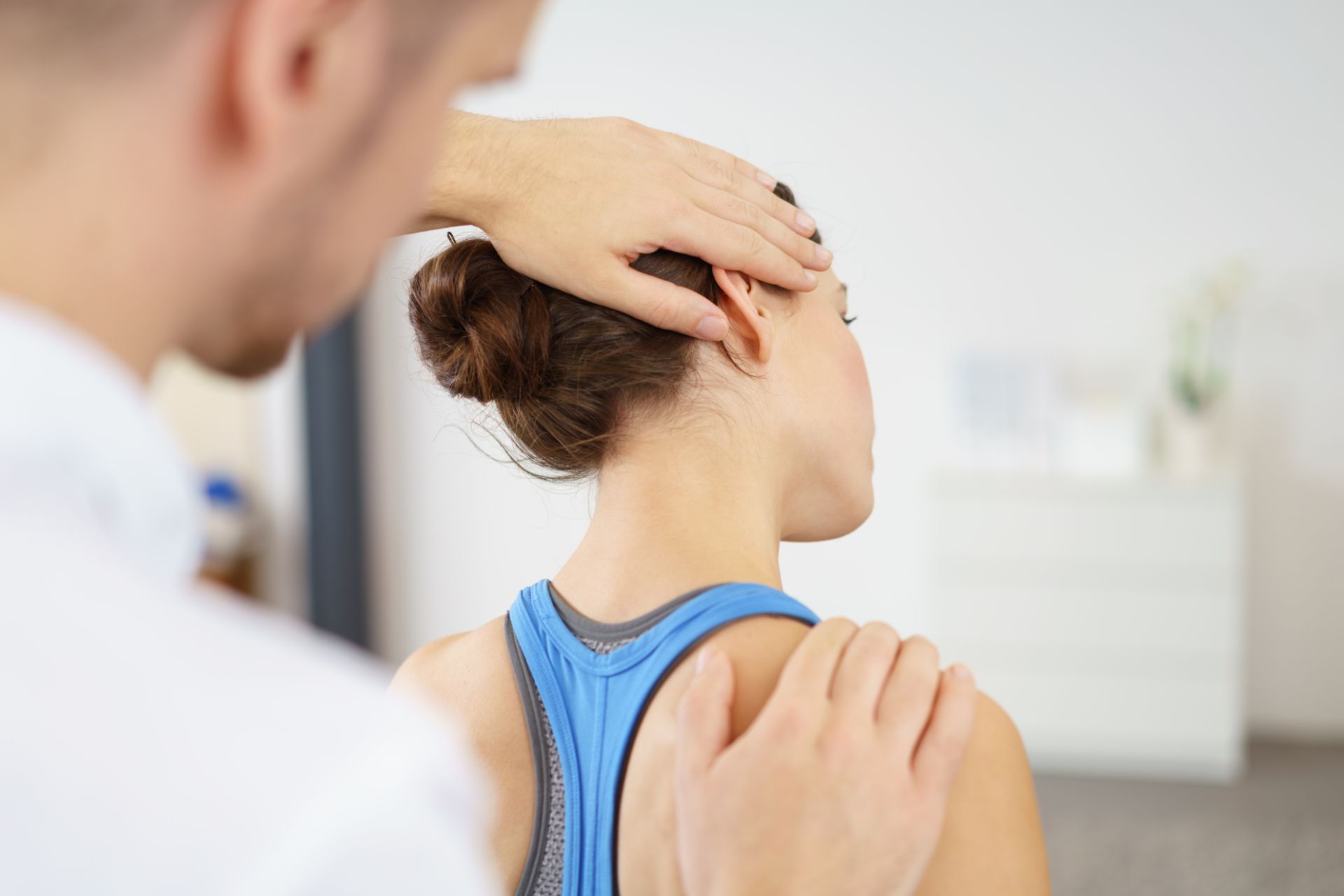 chiropractor service