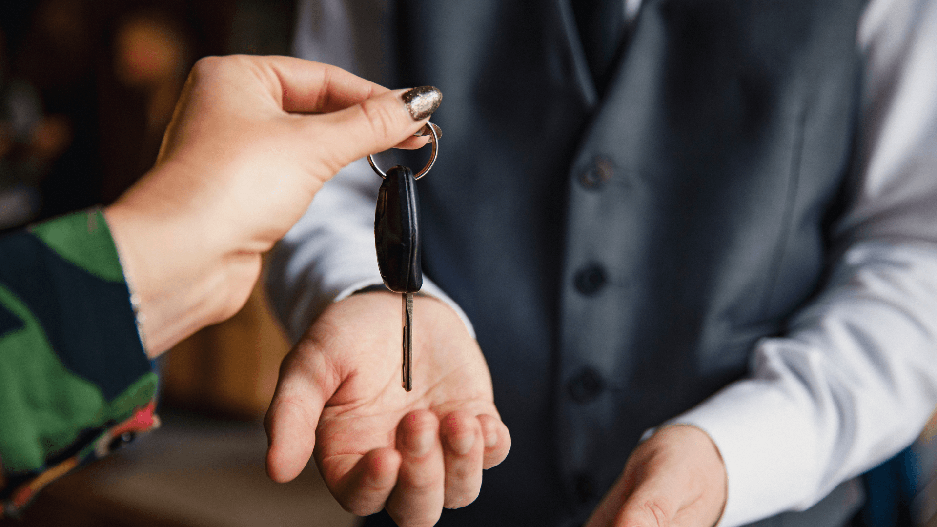 Voiturier et clés de voiture