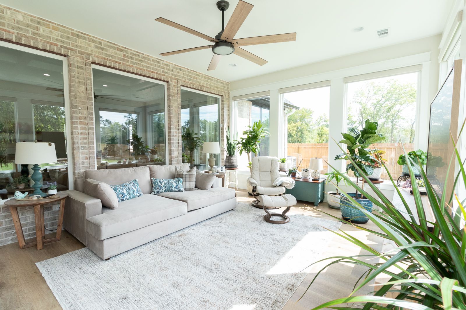 sunroom interior paint