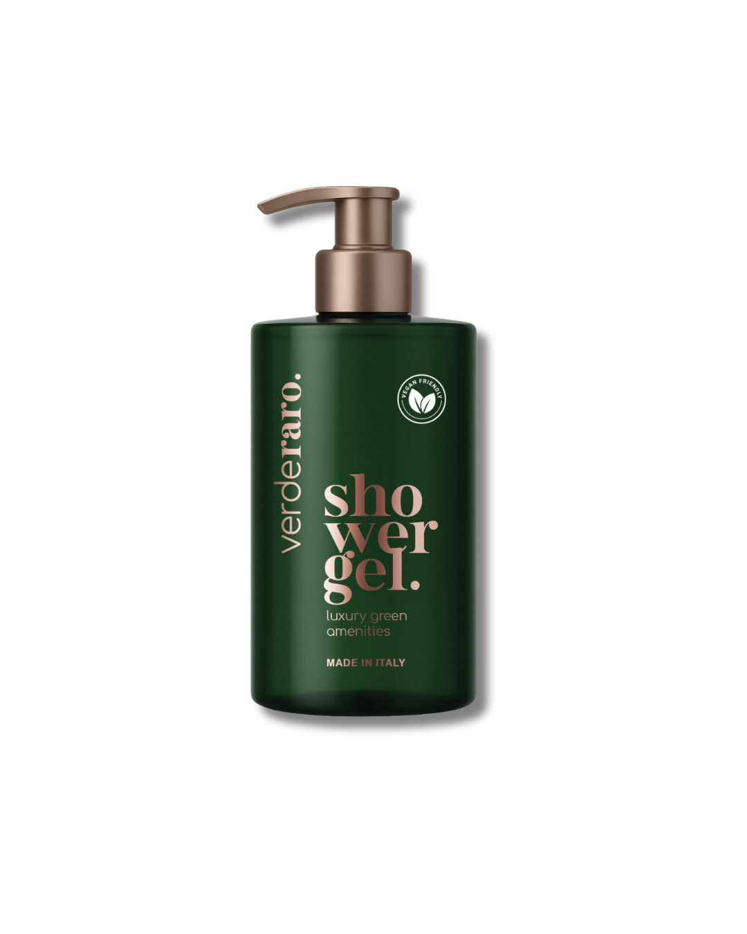 Una bottiglia verde scuro di bagnoschiuma Verderaro con dosatore a pompa color bronzo su sfondo bianco.