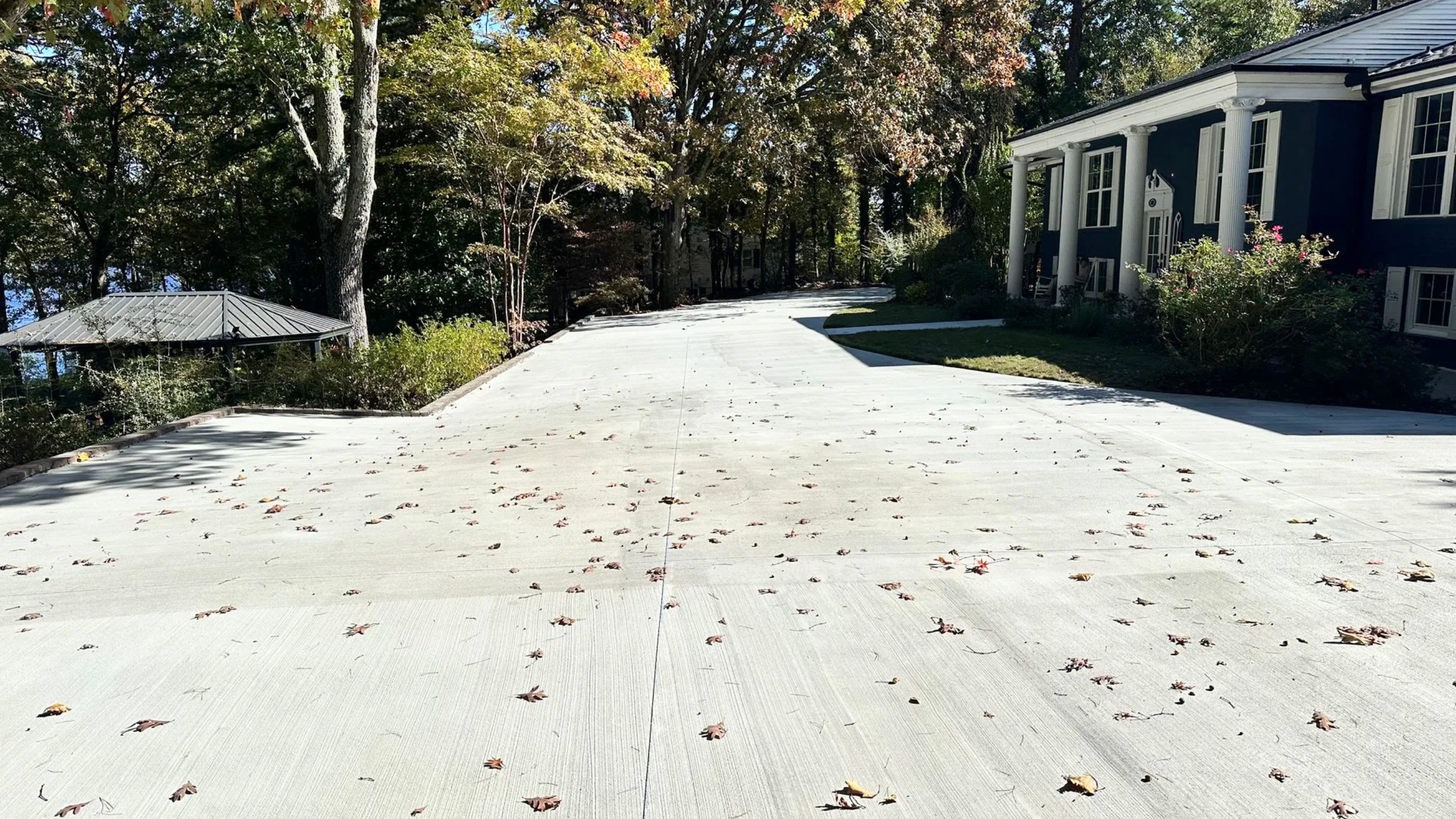 Residential concrete services in Central Arkansas, including driveways, patios, slabs, and foundations installed by professional contractors