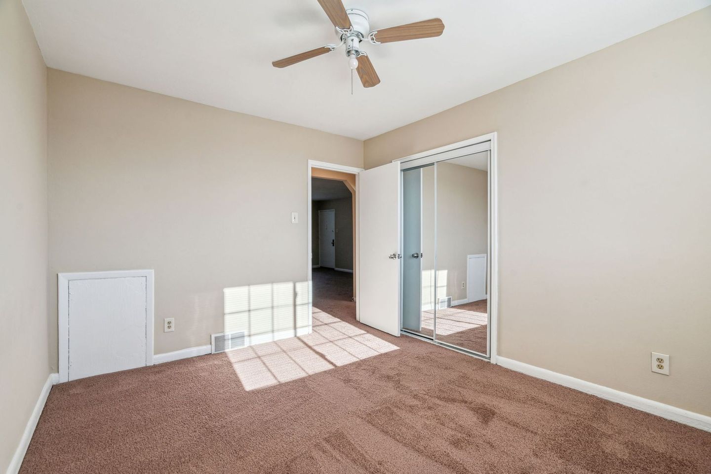 Bedroom at Brockton Court