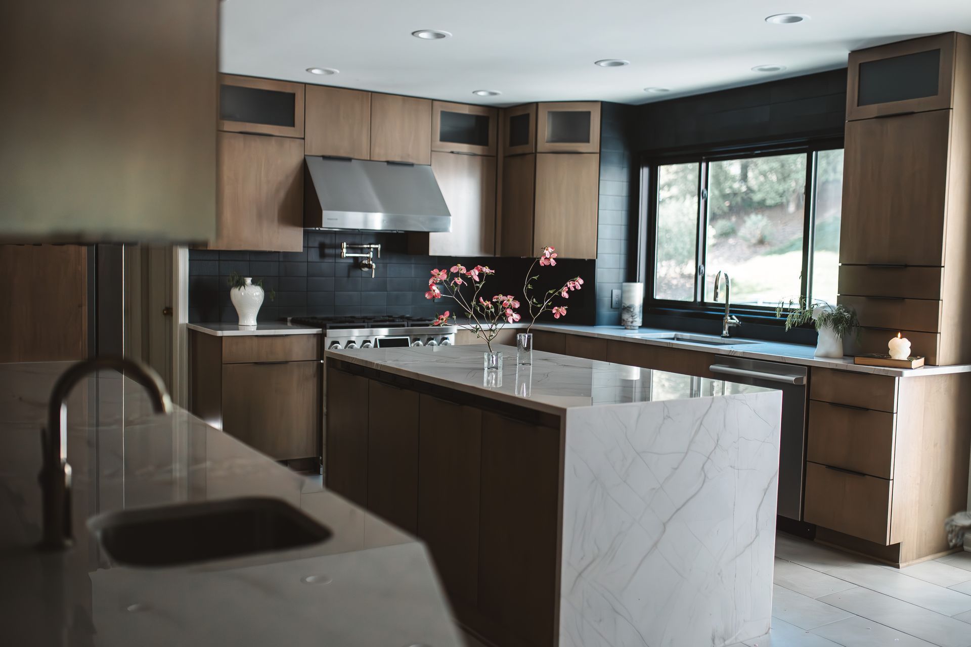 Meadowlark full kitchen view