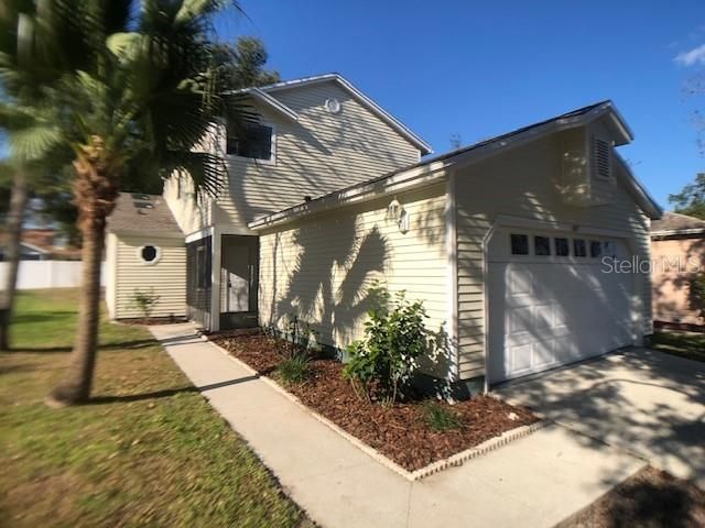 587 Portland Circle Apopka, FL 32703