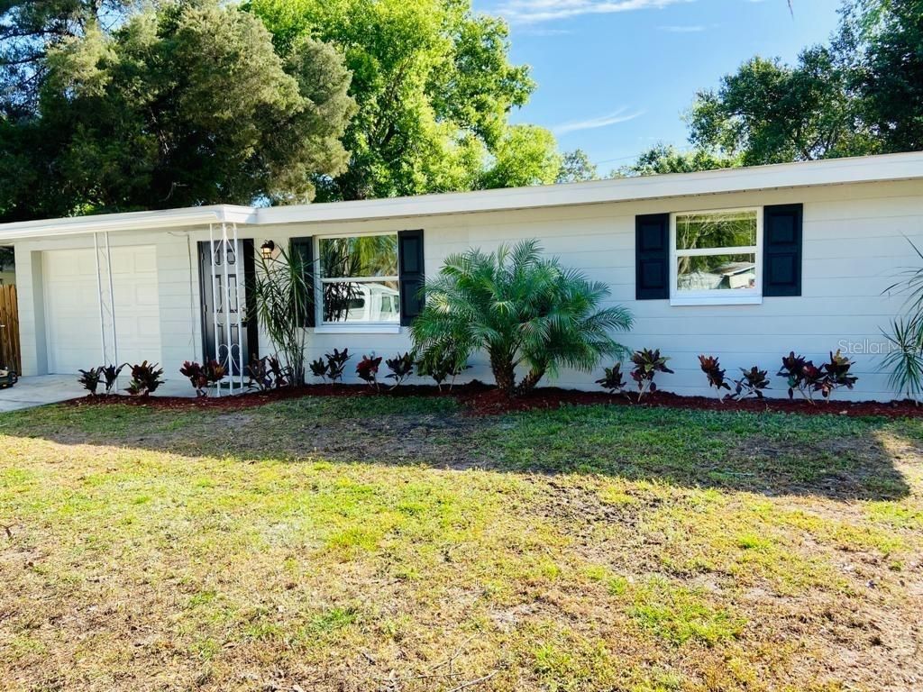 5934 20th Street Zephyrhills, FL 33542