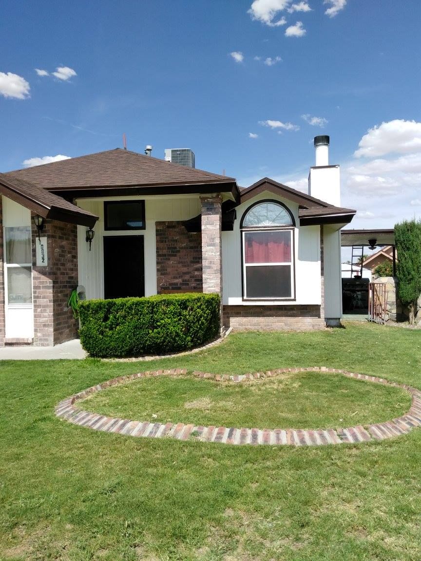 Large House Lawn