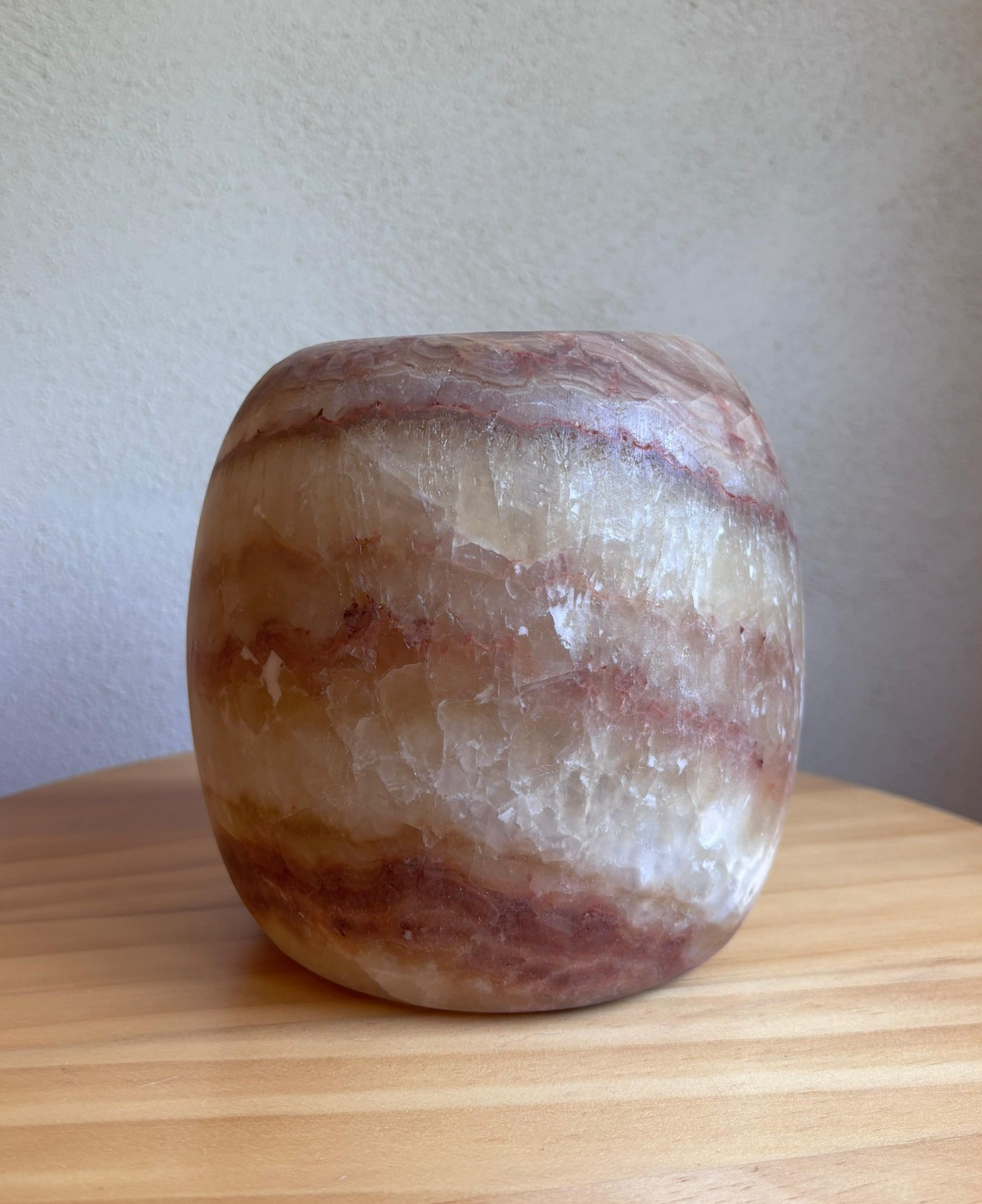 Alabaster Rond XL waxinelichthouder