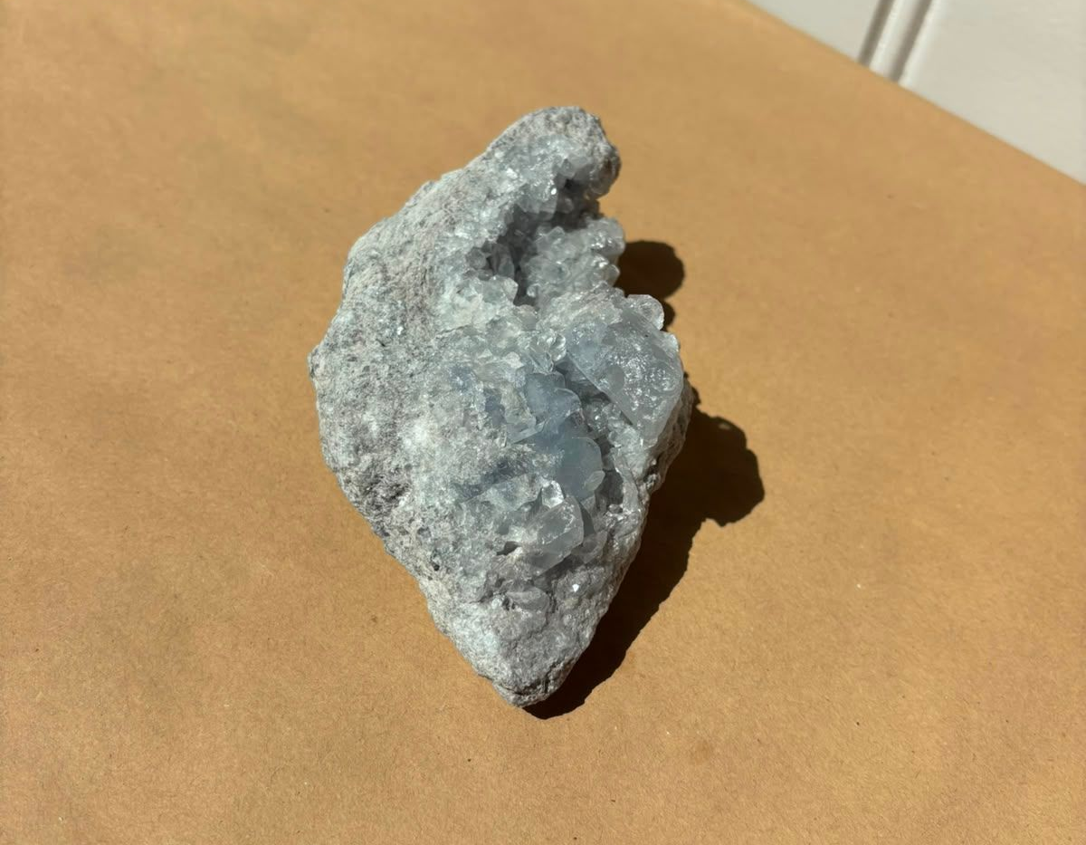 Uitverkocht - Celestien geode - 554 gr